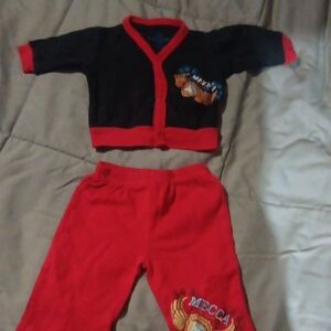 Mecca Children's Black and Red Ensemble
